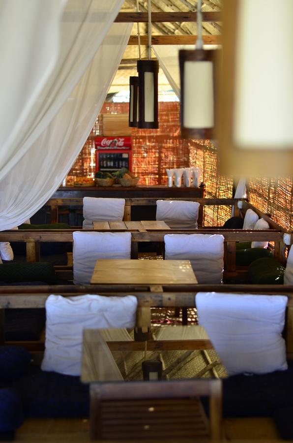 Sea Bird Beach Cafe & Cottages Morjim Buitenkant foto