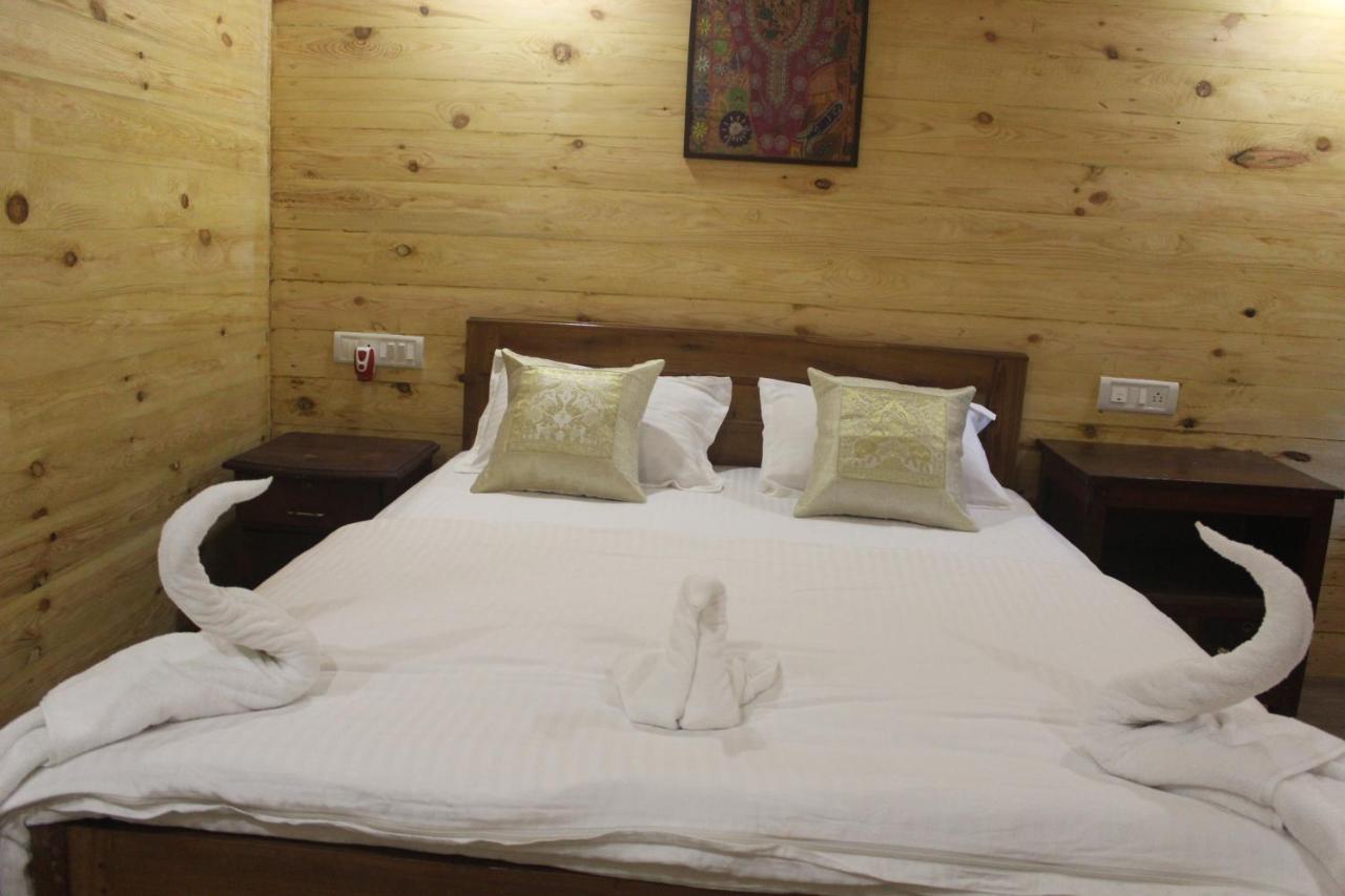 Sea Bird Beach Cafe & Cottages Morjim Buitenkant foto
